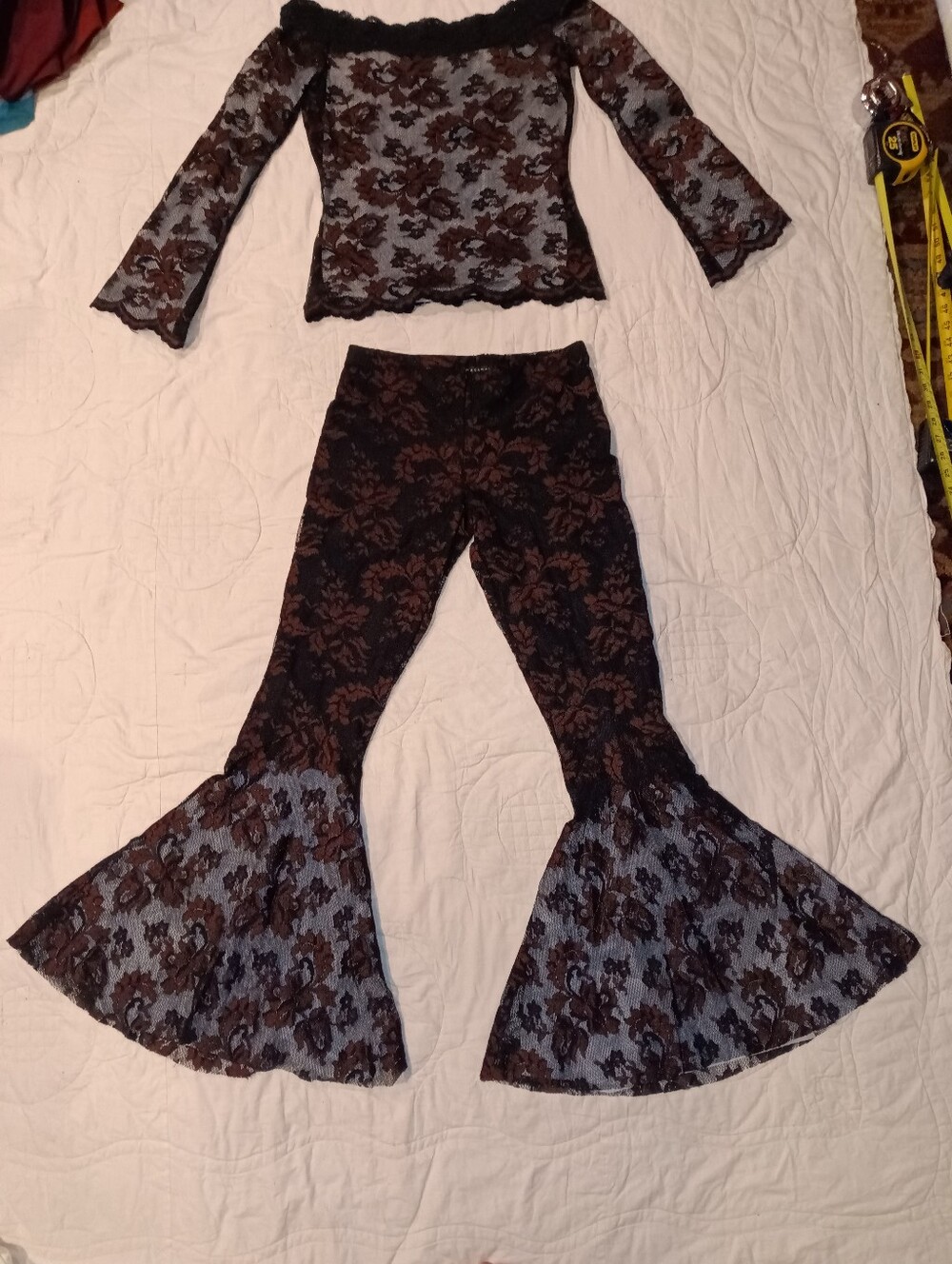 Vintage Casadei Set  Black  Brown Lace Off-Shoulder Top & Flared Pants Sz S - Picture 12 of 15
